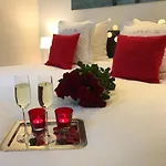 Leopold5 Luxe-Design Apartment